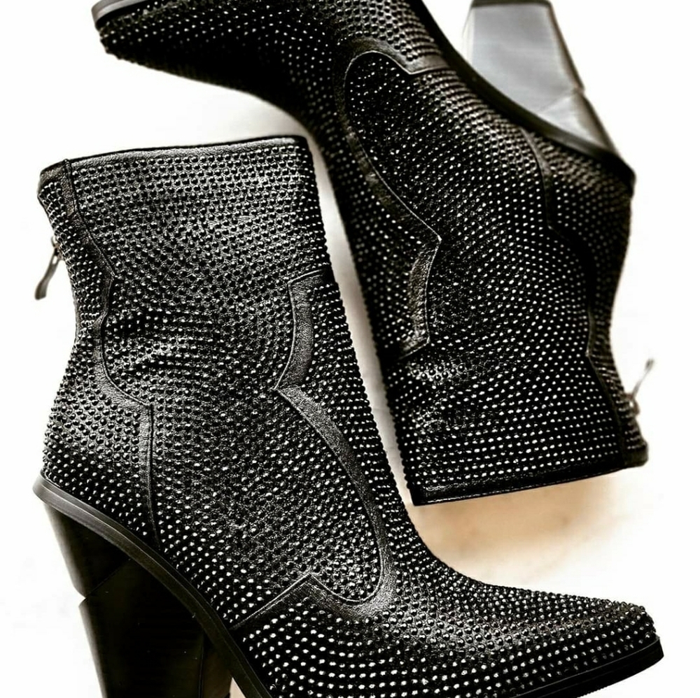 NIB Rhinestone Boot